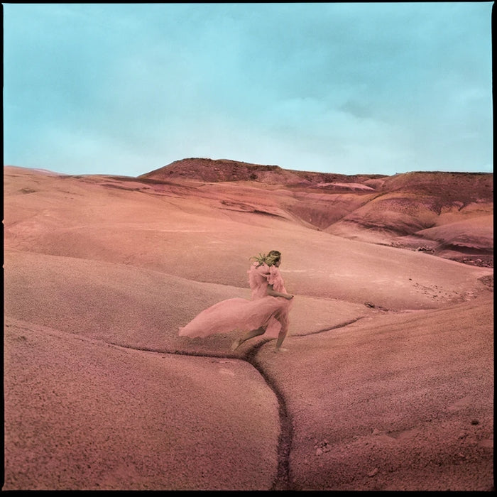 Margo Price – Strays (Shrimp Coloured Vinyl)