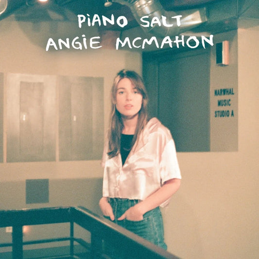 Angie McMahon – Piano Salt