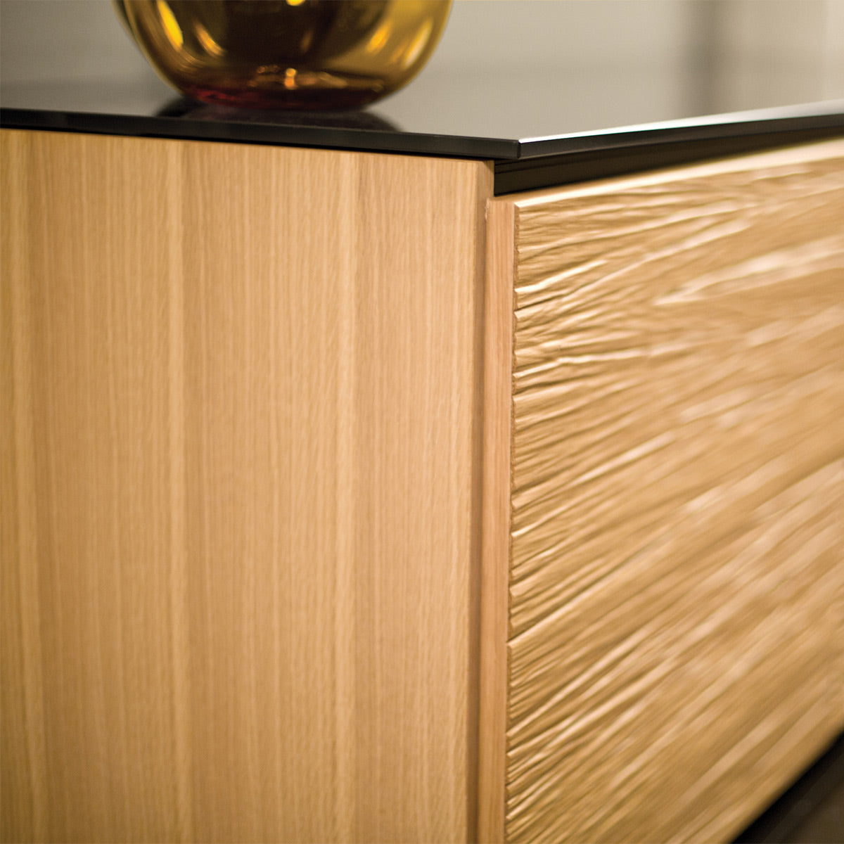 Salamander Chameleon Collection Denver 317 Single AV Cabinet (Deep Textured Natural Oak with Black Glass Top)