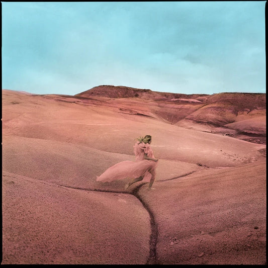 Margo Price – Strays (Shrimp Coloured Vinyl)